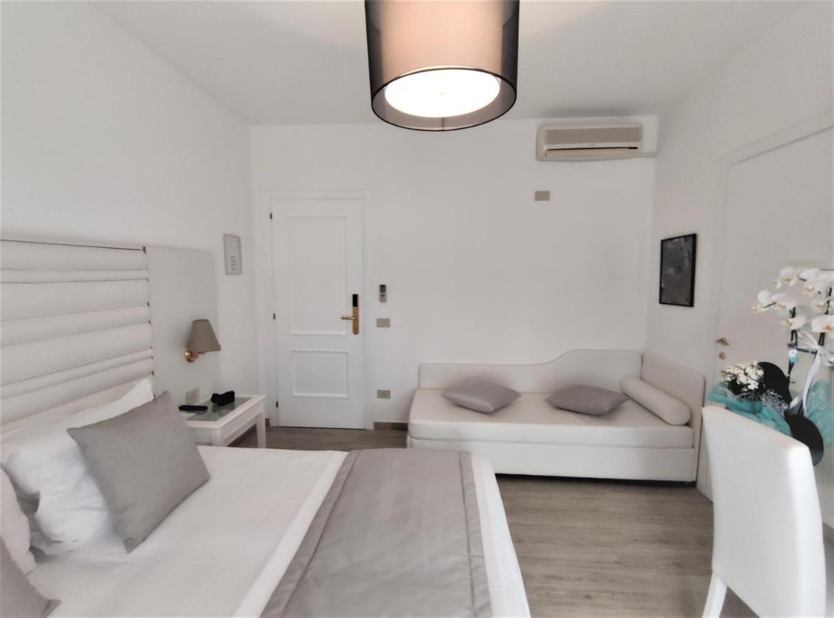 Hotel Rossini 4S Lignano Sabbiadoro Dış mekan fotoğraf