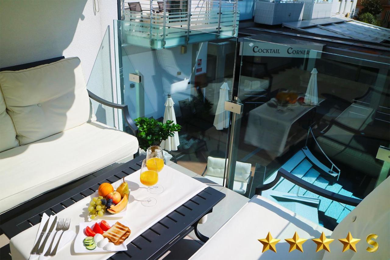 Hotel Rossini 4S Lignano Sabbiadoro Dış mekan fotoğraf
