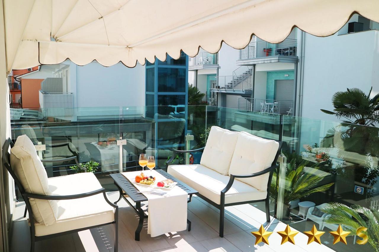 Hotel Rossini 4S Lignano Sabbiadoro Dış mekan fotoğraf